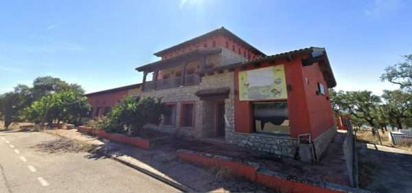 Edificio Restaurante Parraluz Cáceres | 1.191 m² | 296.800€ | Alquilujov