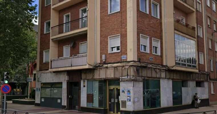 Local Comercial Valladolid Avenida Palencia | 119 m² | 198.500€ | Alquilujo