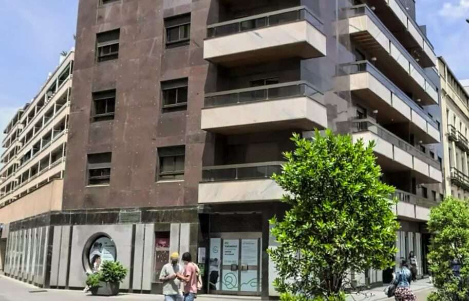 Local Comercial Valladolid Centro | 1.126 m² | 2.428.600€ | Alquilujo